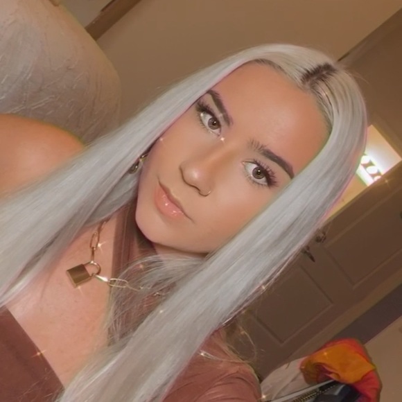 megannholmess
